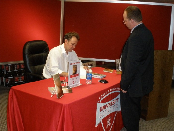 Bob signing