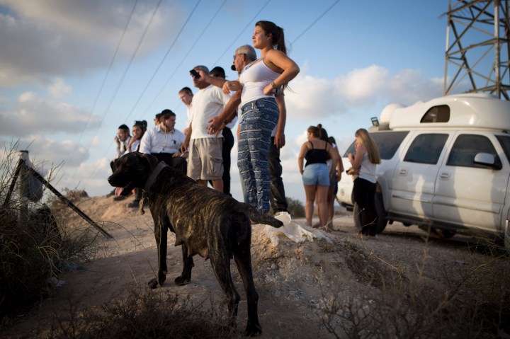 Israelis watching air strikes, Sderot, Israel, 15.7.2014